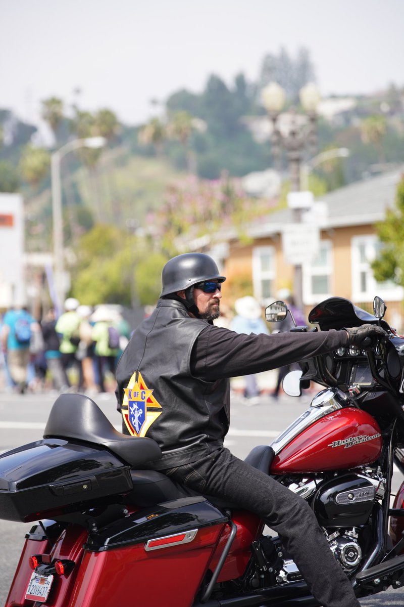 lacatholics's tweet photo. Special shout-out to the @KofC! The #KnightsOnBikes are helping to keep pilgrims safe and the energy high! #ForwardInMission https://t.co/7deizr4PDK