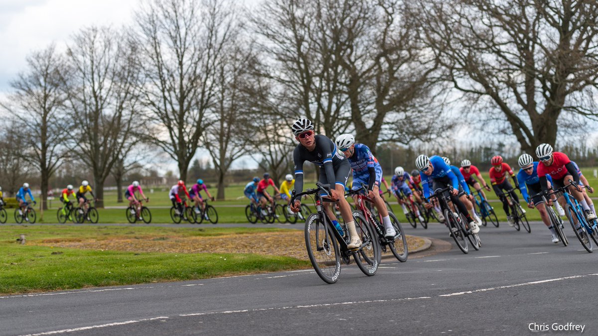 2/2 ...and the men's individual race was won by Tomos Pattinson of Halesowen A &amp; CC.