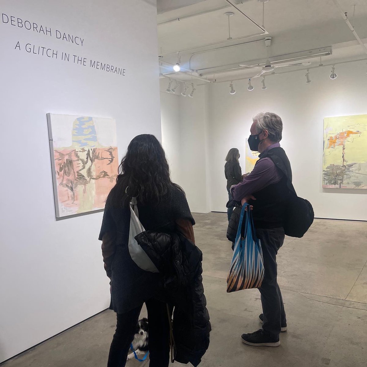 markelfinearts's tweet photo. Opening reception is happening NOW for Deborah Dancy’s “A Glitch in the Membrane.” Lots of KMFA artists are #inthegallery this afternoon, including Deborah Zlotsky and Susan English.
Stop by to celebrate Deborah’s first solo show at KMFA! https://t.co/QZjoEYffqO