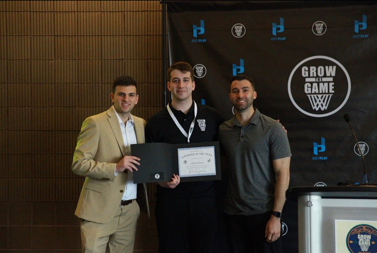 B_Walsh2's tweet photo. Congratulations to our very own, @adamhoward0 for being voted Manager of the Year by @GTGhoops down at the Final Four. An award recognizing the best manager in the country! BIG TIME 👏🏼⚪️🔴 https://t.co/uo8yFy1F6v