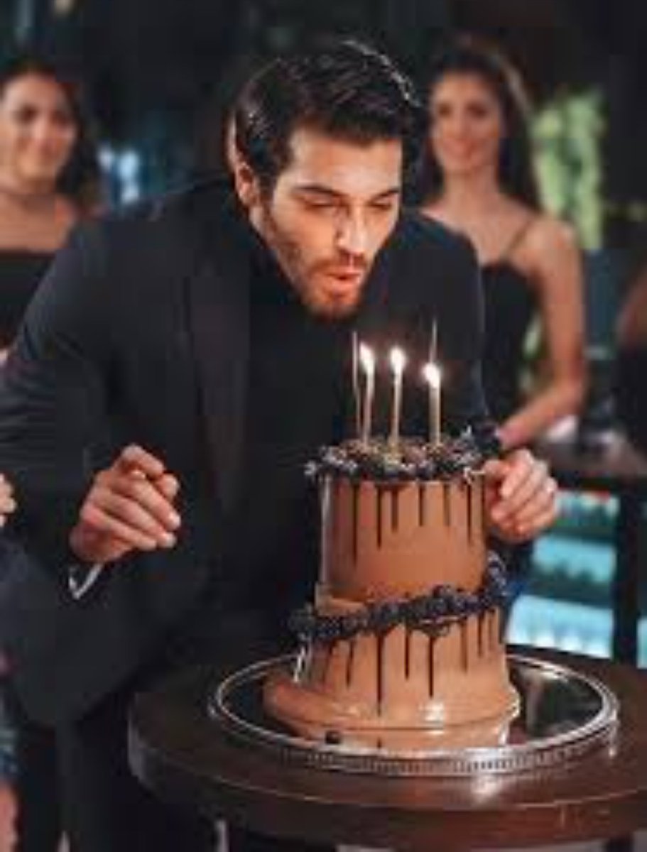 <a href="/Yaiza61275984/">🅈🄰🄸🅉🄰🧡🍓🍫🌪⚔😎👑🇪🇸🇮🇨</a> <a href="/CarmenYaman/">CarmenCan</a> Muchas felicidades Carmen q disfrutes #CanYaman  
#SembraStranoAncheAMe 
#CanYamanMania
#CanYamanForChildren