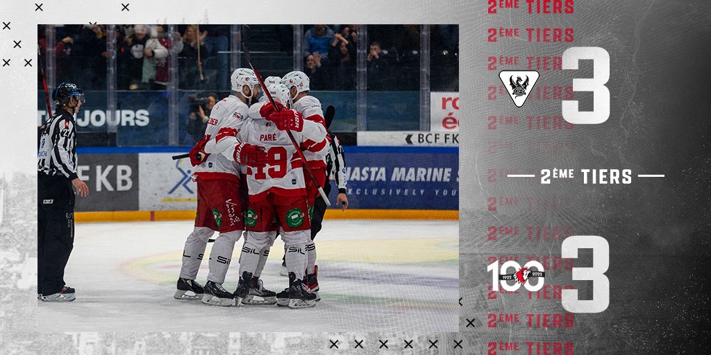 lausannehc's tweet photo. Les deux équipes n'arrivent pas à se départager à la fin du deuxième tiers et rentrent aux vestiaires avec un score de 3-3 !
Martin Gernat inscrit un doublé très important pour les Lions durant cette période 🔥
HCFG 3⃣-3⃣ Lausanne HC
#ActeV 🦁⚡️🐉 https://t.co/1P4t4HEivw