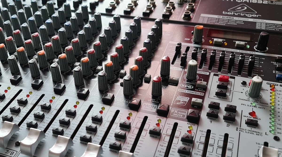 FrequenceDrone's tweet photo. Tous nos podcasts sont désormais insérés dans les 24h après l’émission sur les plus grandes plateformes d’écoute.
Vous pouvez nous trouver par le mot clé « frequence drone » et vous abonner à notre flux pour ne manquer aucun épisode !
#frequencedrone #podcast #webradio #drone https://t.co/2dtWsofK28