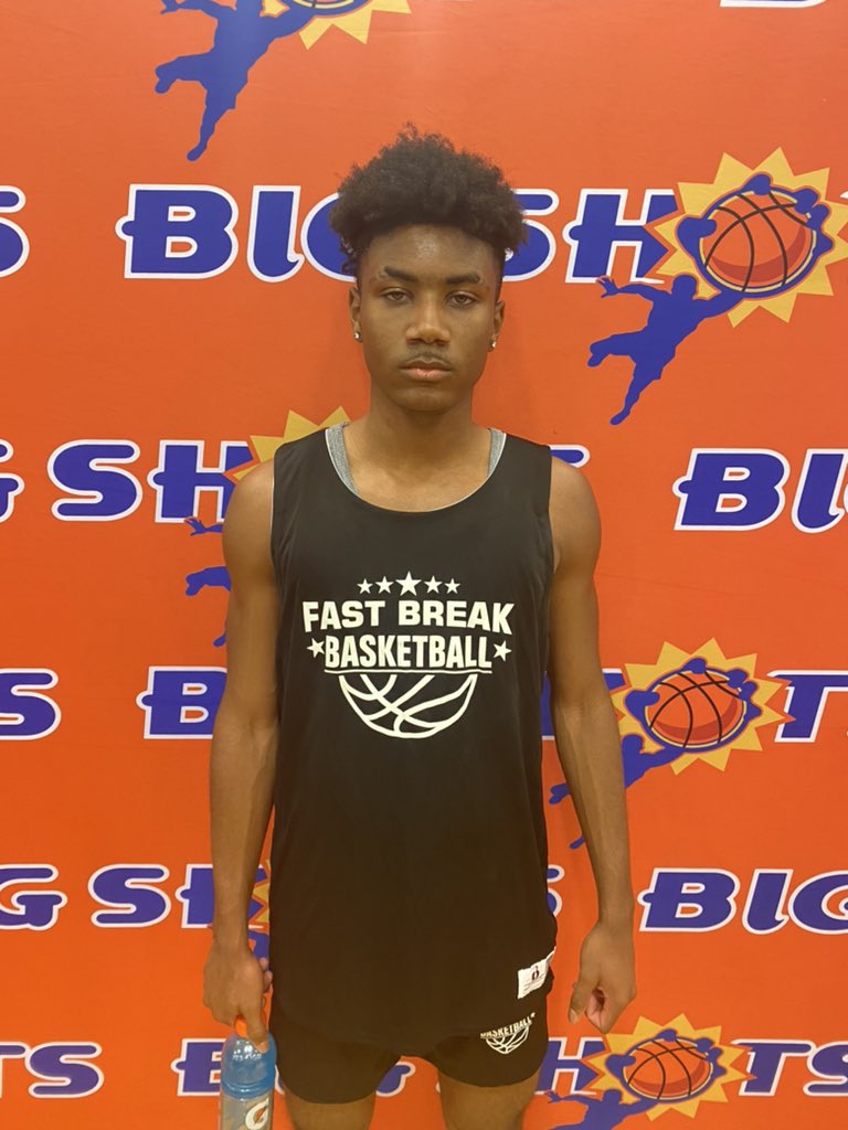 BigShotsGlobal's tweet photo. #BIGSHOTS #RockyTopTipOff

Big Shot Tri Cities 16U - 28

Fastabreak 16U - 75
23 Will Benton 24 points 11 rebounds🏀 
1 Will Cooper 15 
4 Myquise Thomas 13 
@dessculpepper @fastbreakAAU https://t.co/sn6LppEKLo