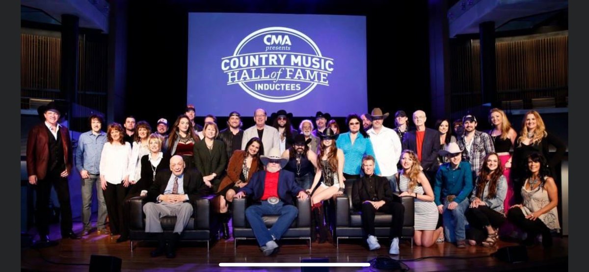 Here’s a throwback! So amazing to have memories with people like Charlie Daniels, <a href="/randytravis/">Randy Travis</a>, <a href="/KixBrooks/">Kix Brooks</a>, and so many more. Thank you for this <a href="/CountryMusic/">CMA Country Music</a>!