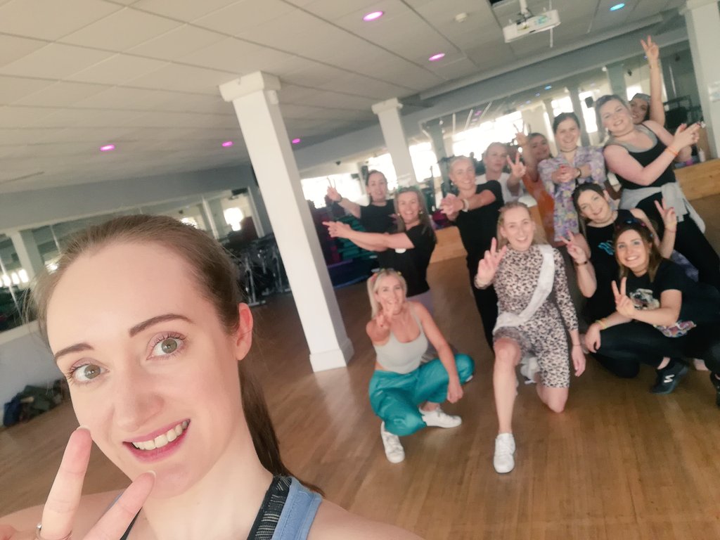 _Erin_H's tweet photo. Did you guess it?
#slamittotheleft #shakeittotheright #spiceupyourlife #spicegirls #hendo #henparty #henpartydance #danceparty #newcastleupontyne #newcastle https://t.co/IOkc2N49Tv