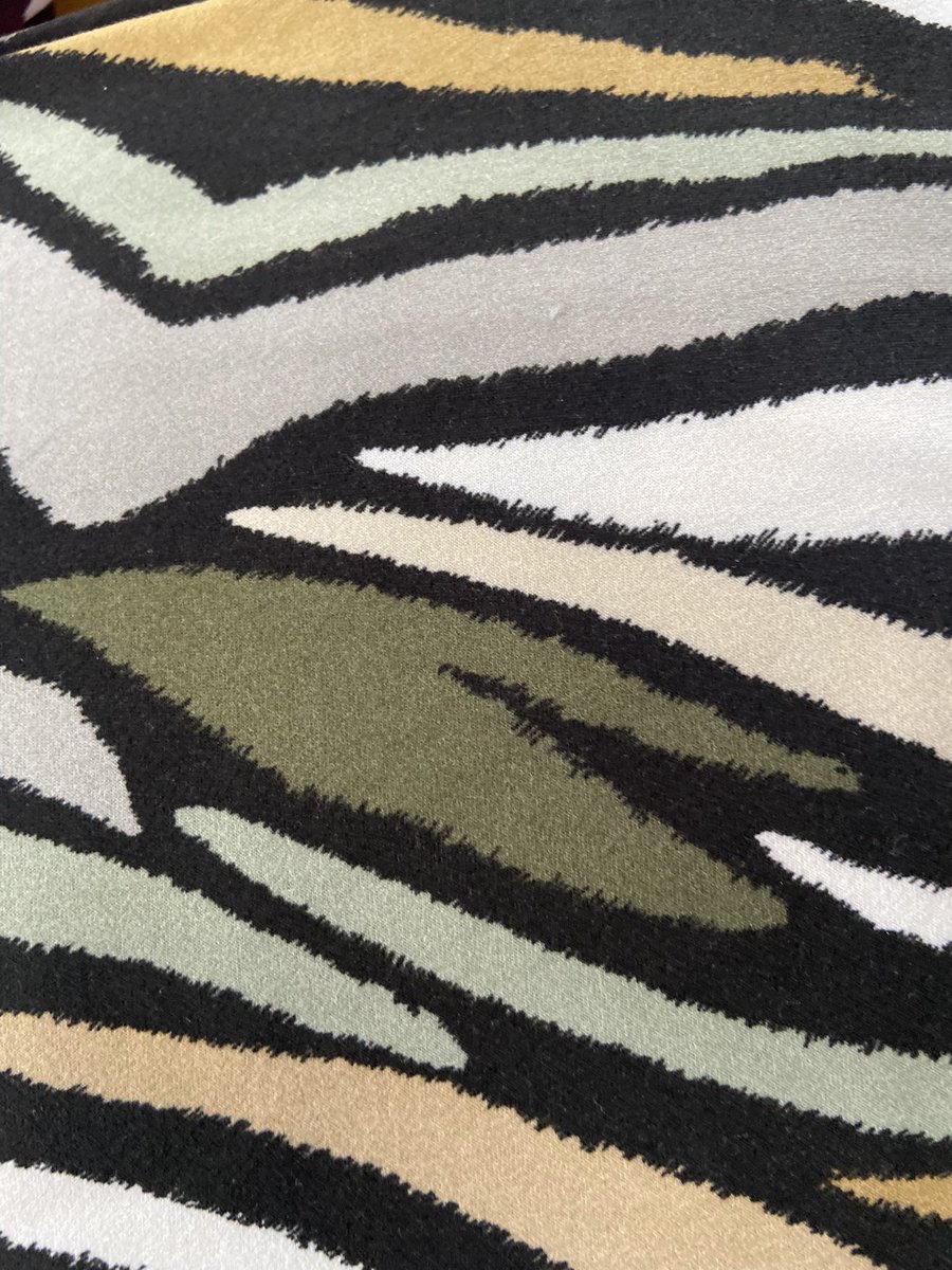 WrapsPerfect's tweet photo. New prints! More to come! Shop #perfectpineapplewraps https://t.co/5sk8Wx7vDU