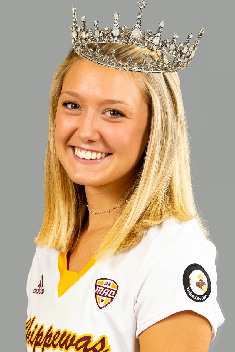 CMU_Lacrosse's tweet photo. There is a new Queen in Mount Pleasant 👑

@brennan_paddy17 broke the program record in the outing against Youngstown State with 13 draw controls

#MACtion | #FireUpChips🔥⬆️🥍 https://t.co/mrj8mf5uEz