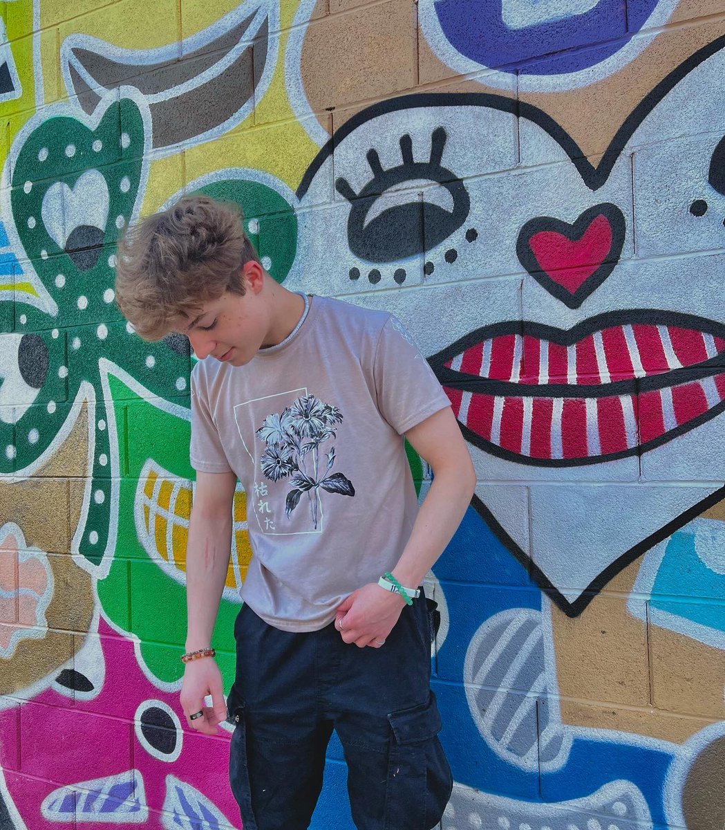 drew tweet media