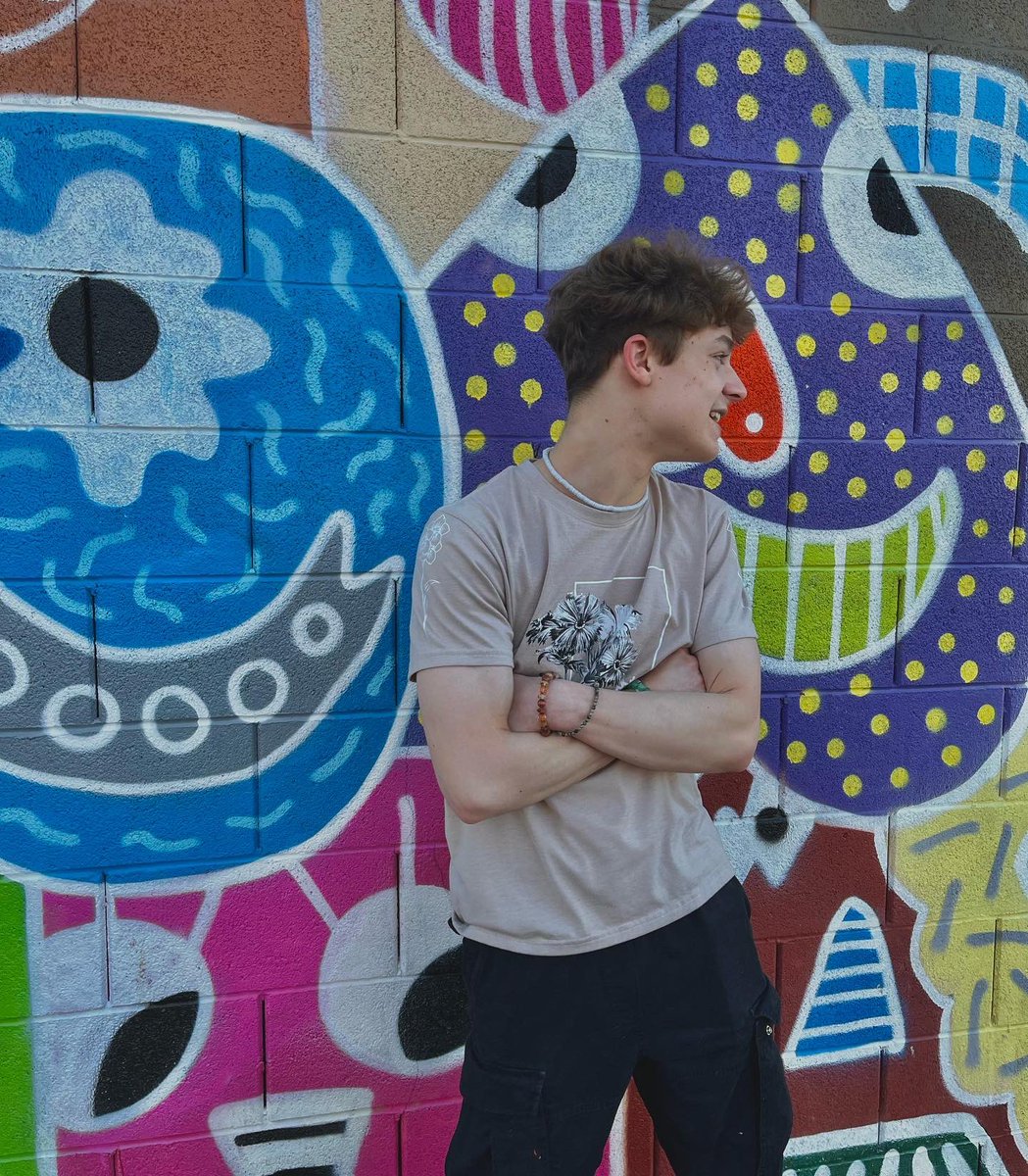 drew tweet media