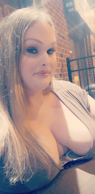 💎💞 erotic massage sessions available in Greensboro NC hit me up to book appointment DM me or email mistync1991@gmail