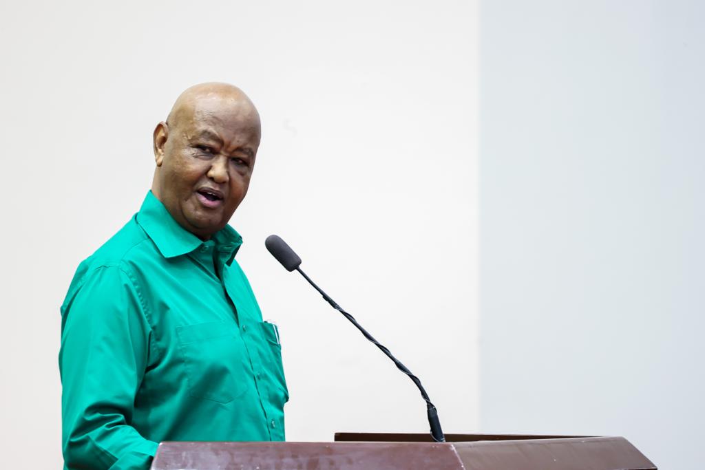 Eng. Kundo Andrea Mathew (Mb) tweet media