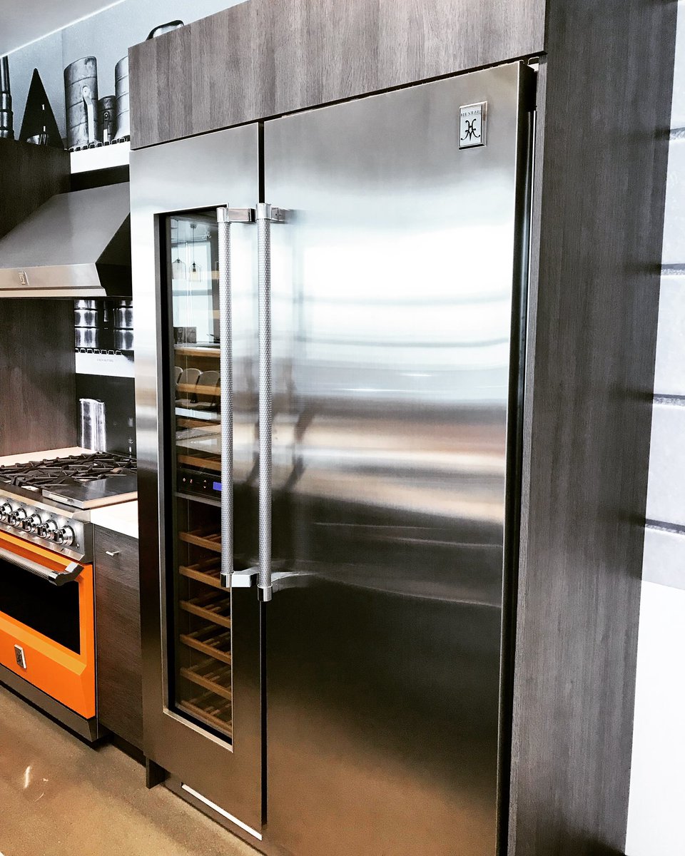 HestanHome's tweet image. Ensemble Refrigeration Suites(TM) by Hestan - so impressive it’s worth a second look 👀👀 #chooseHestan #homeimprovement