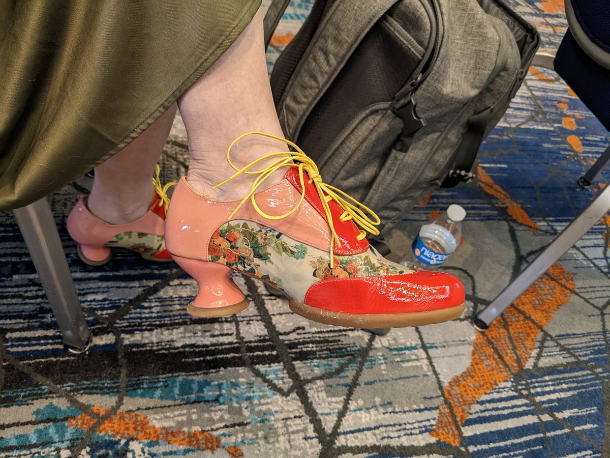 kaelsu's tweet photo. Also, @AshleyBenderPhD fluevog shoes are amazing (and Canadian!) #asecsshoes https://t.co/ih7Fdy8vhD https://t.co/SQnBKvT3U2