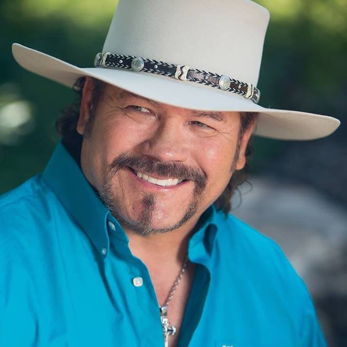 TheCMBeat tweet media