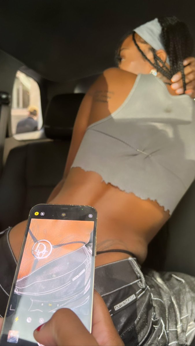 Briana Shaneè tweet media