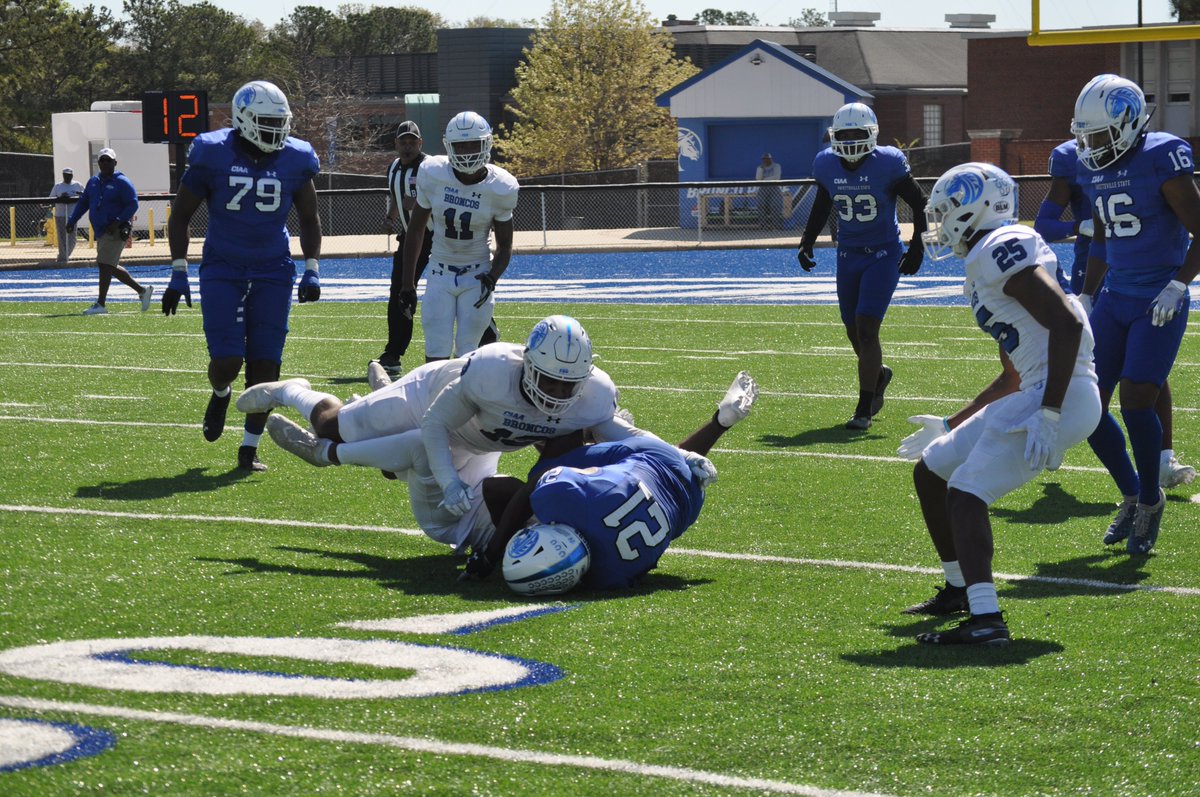 FSUBroncos's tweet photo. Here are some photos from the 2022 Blue vs. White Football Spring Game ⬇️📸🏈

🔗 https://t.co/nDasNMlSaO https://t.co/dE9EB70e10