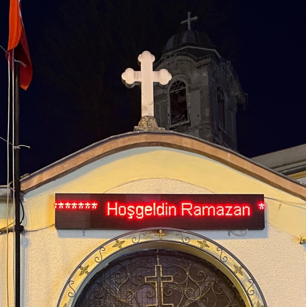 Kadıköy'deki Rum Ortodoks Kilisesi Ramazan'ı kutladı.