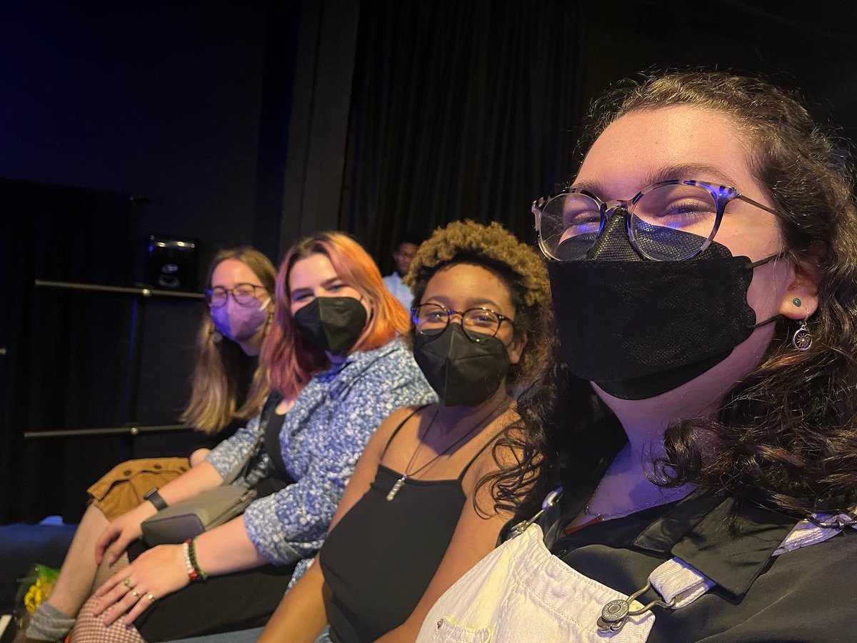 FINALLY got to see the @atlantagirlsschool production of Something Rotten. It was SO GOOD. As an added bonus, I got to sit next to some of my favorite #AGSClassof2021 alum. What a fantastic afternoon! 💙💛

#ThisIsAGS