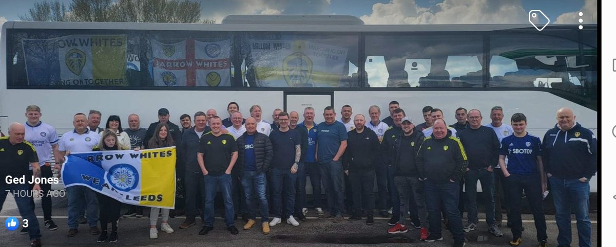 loyal2leeds's tweet photo. This is why I do it.. love each and every one of you @BarrowWhites #lufc #mot #alaw https://t.co/eWlQ0rBNmn