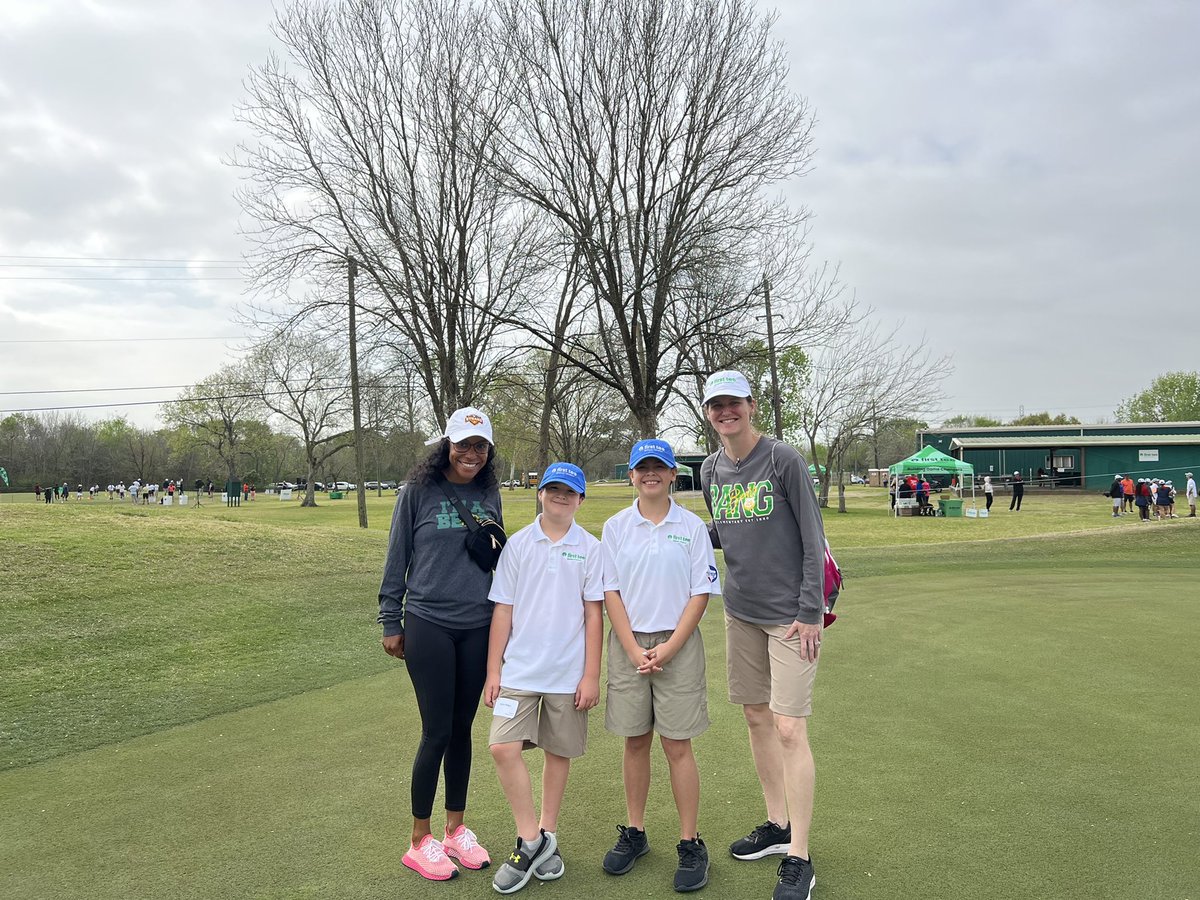 First Tee Golf Tournament with two of my 4th graders! Great job Bears! <a href="/BangElementary/">Bang Elementary</a> <a href="/erwannwilson/">Erwann Wilson</a>
