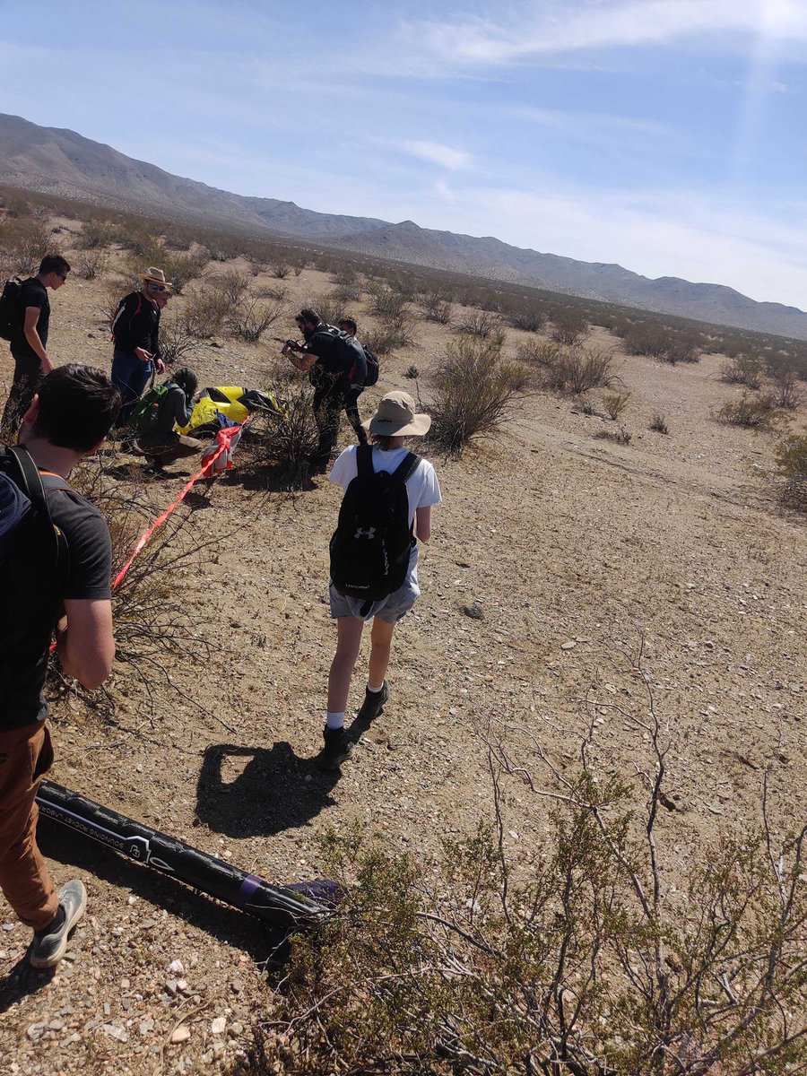 HaydenDoRockets's tweet photo. Obsidian recovered intact! Max altitude of over 32,000 feet! So proud of this team @CU_SRL, the late nights paid off ♥️🚀 #ObsidianLaunch https://t.co/ZZiGvO0kqn