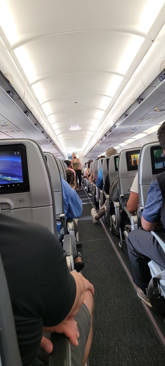 AllanUSCDPT19's tweet photo. @JetBlue trying to fly from Punta Cana back to LA and you have delayed our flights twice and now we've been told we might not take off at all. https://t.co/icUPfpQ5oD