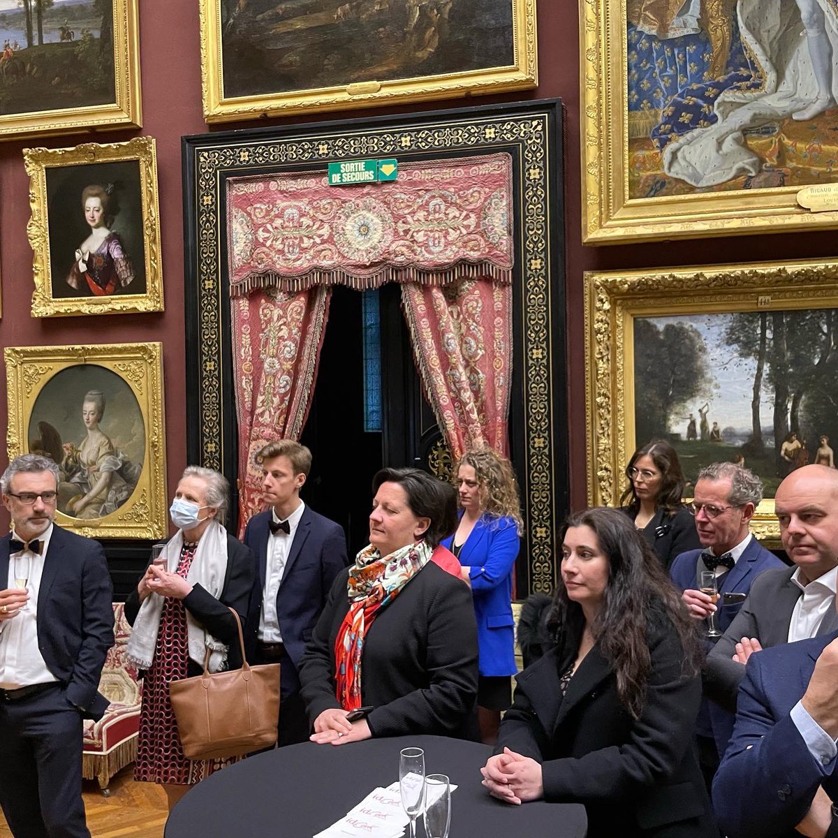 manomartin's tweet photo. Une petite parenthèse au @CdeChantilly pour la soirée des mécènes avec une présentation des actions 2021 et des projets 2022 … un lieu magique soutenu par la @hautsdefrance ! 
#sudoise #chantilly #proximite #terrain https://t.co/Uwlc0A6UZS