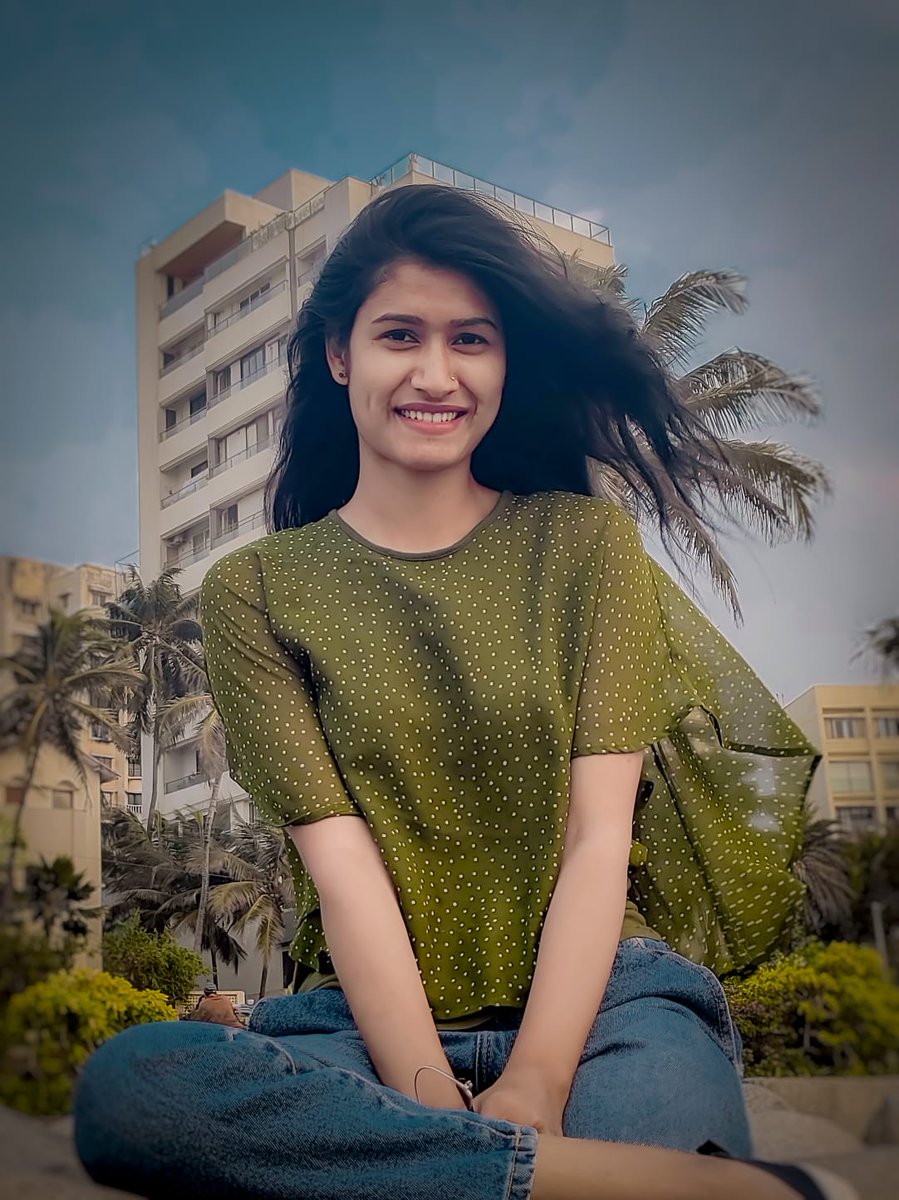 rajpoot_devil's tweet photo. I M glad to announce that my first short film will coming soon
With the leading cast
@poojakandare as Dr. Najneen khan ( psychologist ) &amp;
@maharoliya_sonu as Kabir manan(writter &amp; photographer) 
Title name is not confirm yet
Story written by Me.
On the special day of shreyansh🎂 https://t.co/EGAvhUz1Uq