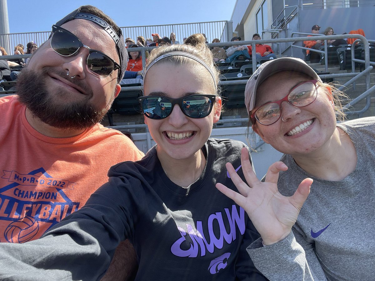 lowe25steph's tweet photo. #KSTATEBSB #EMAW https://t.co/06oqqrFsDB