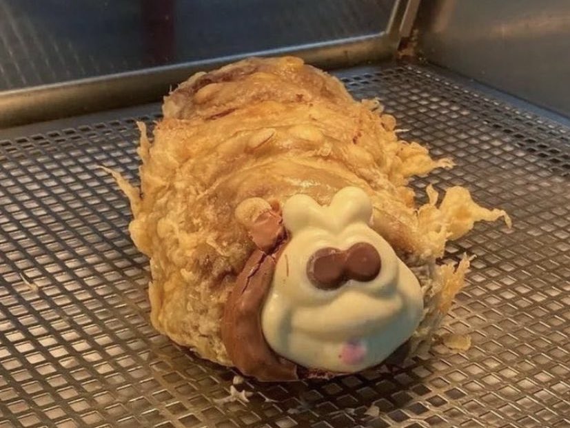 honestly cannot stop thinking about mini deep fried colin - nothing is safe from scottish chippies