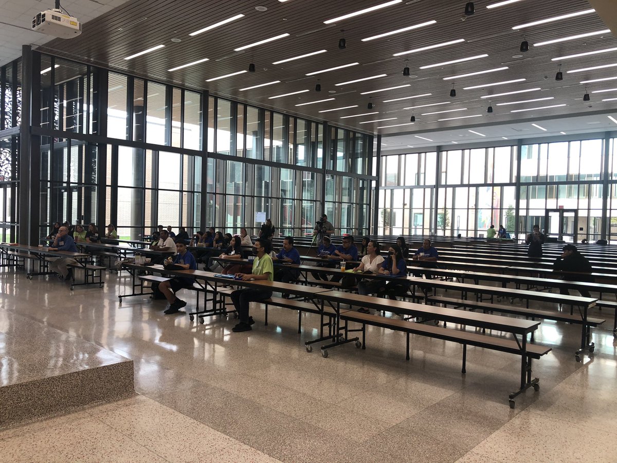 Monique Pendola tweet media