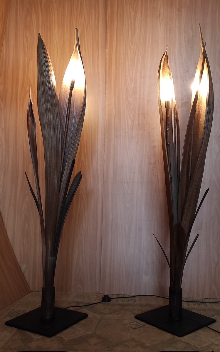 Ecocus_Piantane's tweet photo. È La cura dei particolari
 che fa la differenza
#Ecocus
La natura in casa vostra 
#lampadeartigianali #lampadedesign 
Lampade Piantane Ecocus
Modello Twings
Colore noce e wengè
  2 luci led #lampade #piantane #design #arredo #arredamento #arredamentomoderno #interiordesign #relax https://t.co/BxmnT1gQal