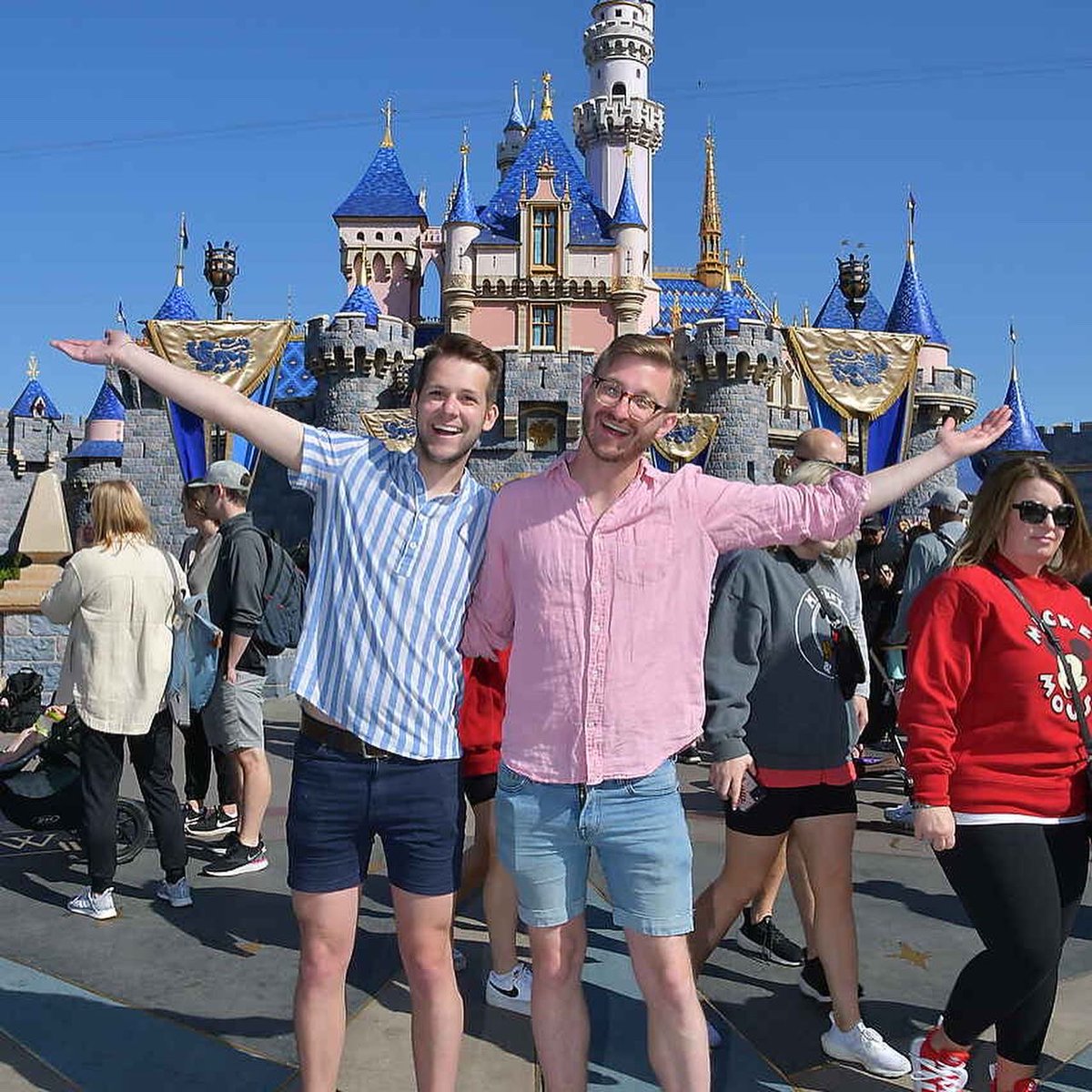 TheSamJacobsen's tweet photo. One day Percy Jackson will be a Disney Prince and it’ll actually be the ✨happiest place on earth✨
I just wish we were back😭 https://t.co/WkBdLnOVe1