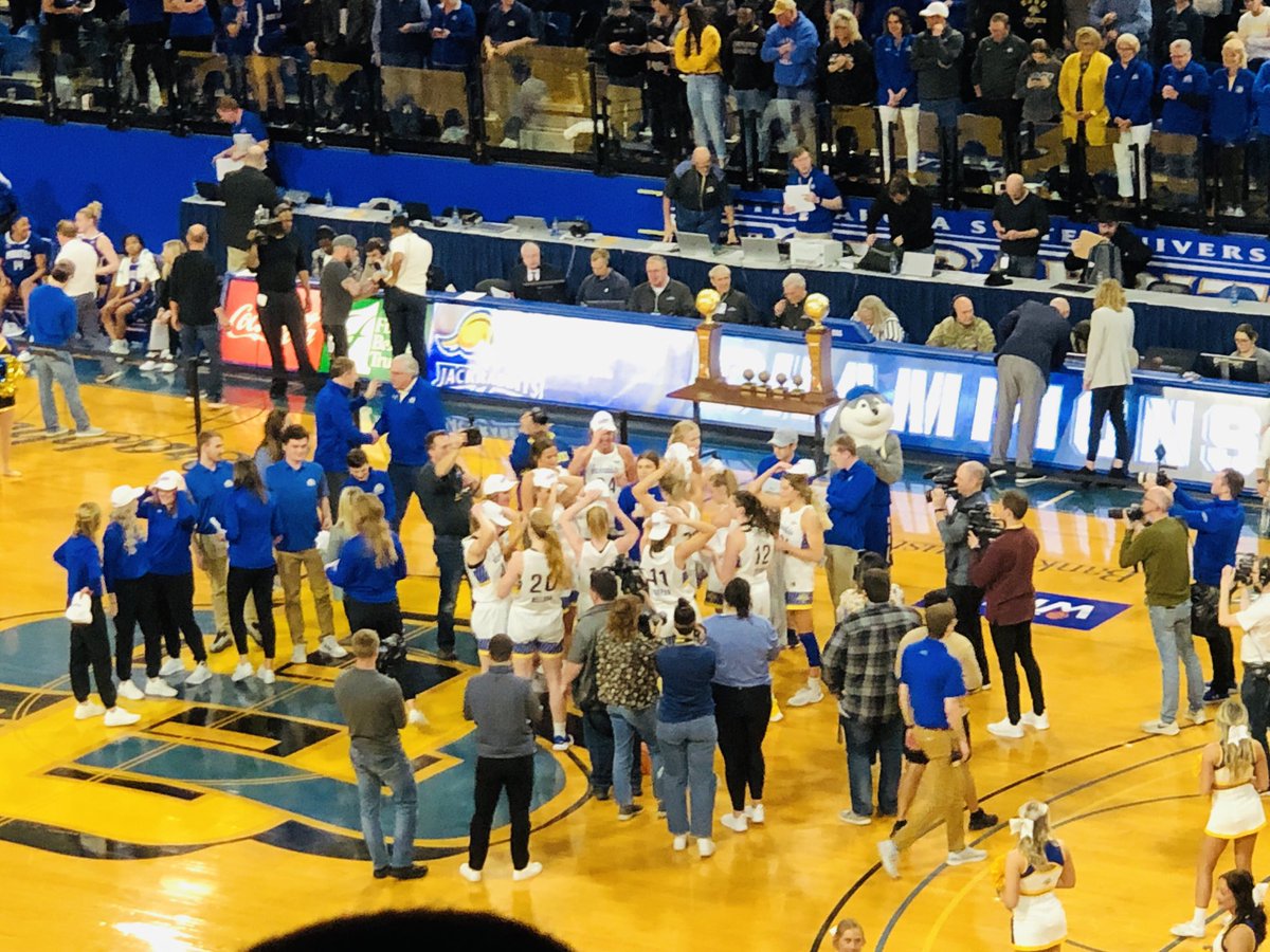 Congratulations to the SDSU women’s basketball winning WNIT today #GoJacks 💙💛