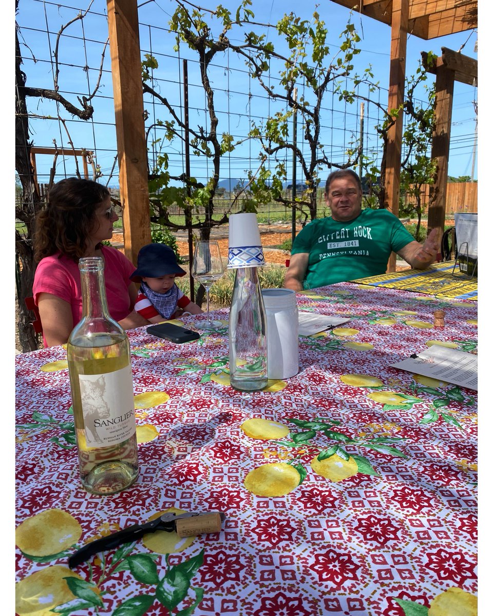 SanglierCellars's tweet photo. It’s a beautiful day for a wine tasting in Sonoma!
Book yours today by visiting https://t.co/uUpSBlV2an or emailing scott@sangliercellars.com
Cheers to a wonderful weeekend!
#farmeatdrink #winetastings #sonomacounty #sonomasips #knowyourfarmer https://t.co/8QSkvbg82k