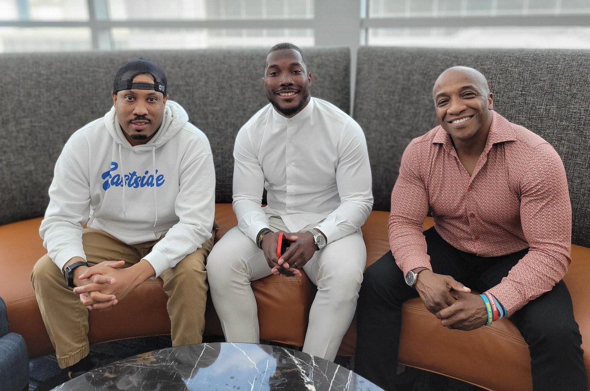 PtylerLt's tweet photo. We can change the culture around stigma. We set the culture. @21DM_ERA, @Suicide2Success and me just choppin it up at @afspnational Chapter Leadership Conference. An open, vulnerable conversation about #suicide & #mentalhealth. Video droppin' soon. Tap in. #SuicidePrevention 👊🏾 https://t.co/vGKh5uCNv1