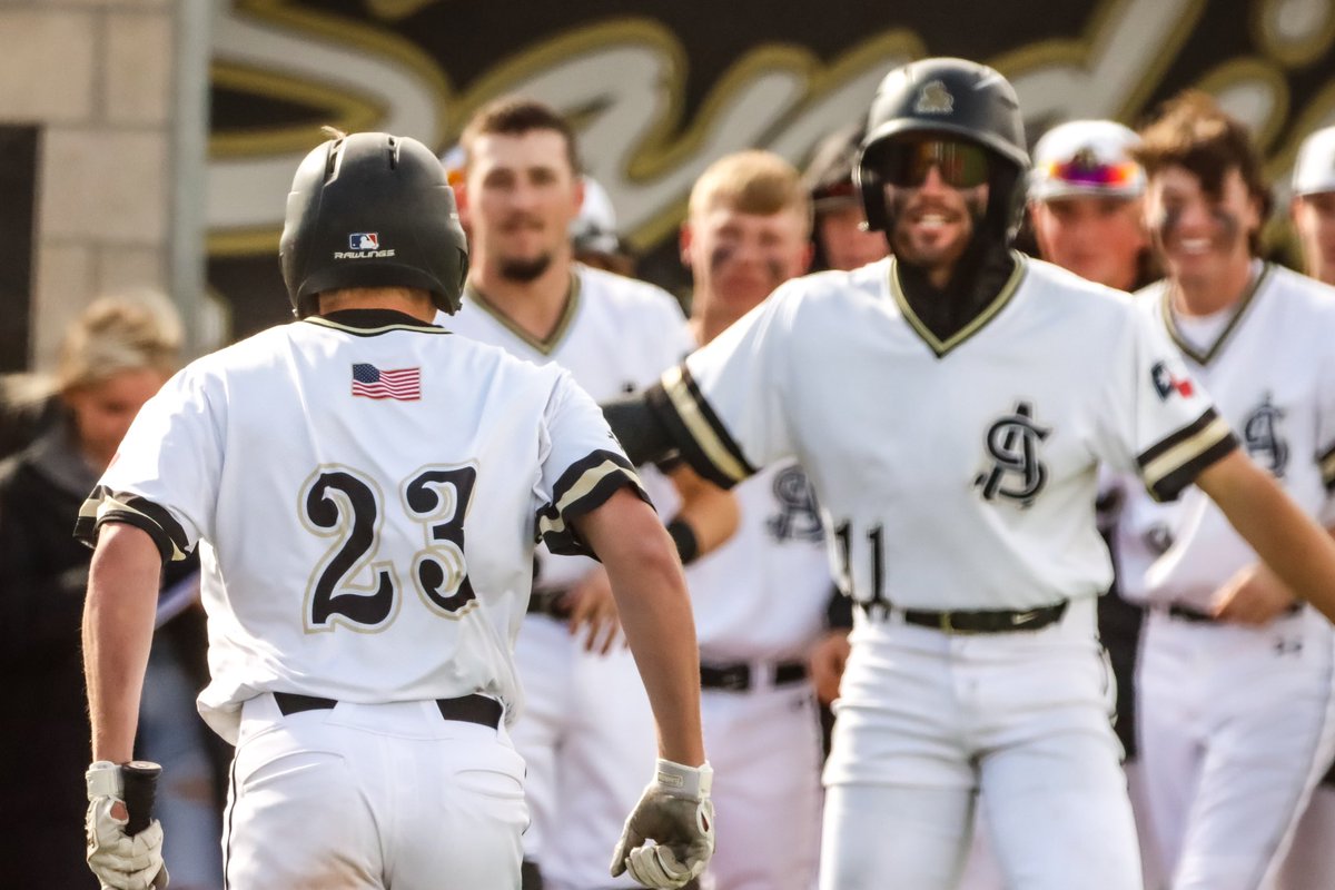 PressPassSports's tweet photo. HS Baseball roundup: @RandallBaseball takes outright 3-5A lead; @AHSBaseballKTA takes out frustration on Plainview, @CHShardball and Pampa roll. Bushland starts district hot #txhsbaseball photo by @BenJYD3 https://t.co/Mg7buqOfJt https://t.co/WdmJWDX98Y