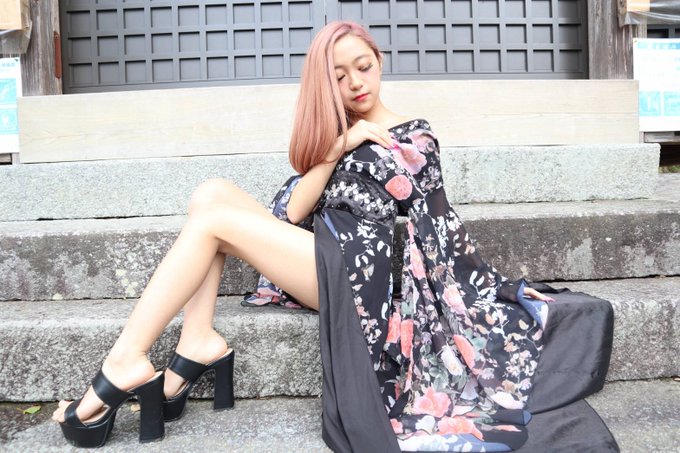 Twitterのコスプレ画像23