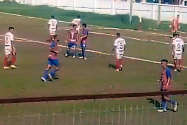 freddyvira's tweet photo. LCF: Ganaron Mandiyú y Huracán Corrientes
https://t.co/5FxmiMs7V7
@LigaCorrentina #3rafecha #zonaA @CDMandiyu - 2 - #quilmes 1 #atmburucuya 1 - @HuracanCtes 3 https://t.co/gcng6LJ3pj