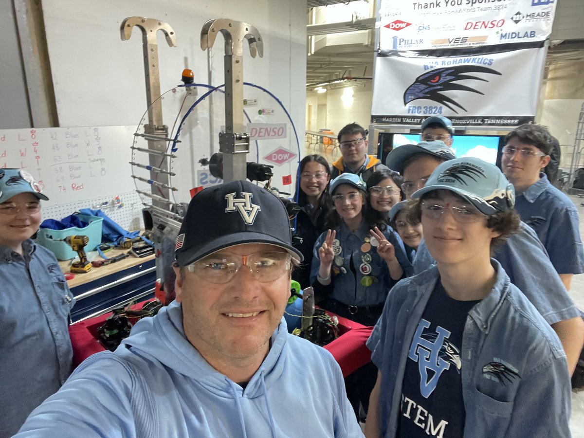 Congrats to <a href="/RoHAWKtics3824/">HVA RoHAWKtics 3824</a> for winning the Smoky Mountain Regional and qualifying for WORLDS!!!