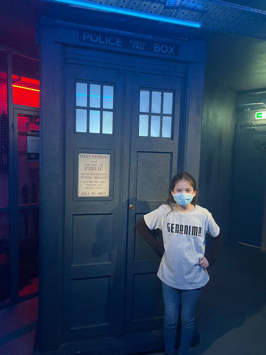 Esther Gordon #vaccinated tweet media