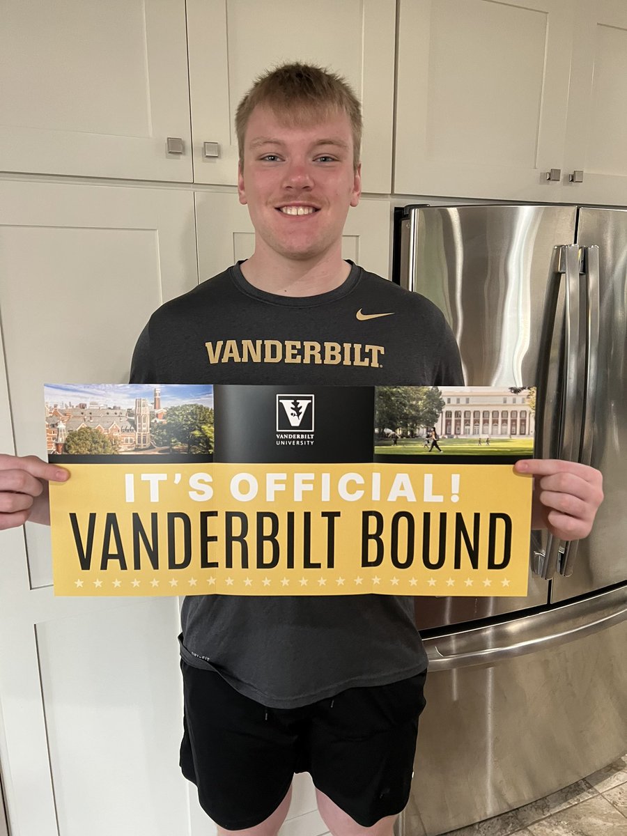 Lharber72's tweet image. Officially a Dore! @VanderbiltU #VU2026 #AnchorDown #FirstCla22 @VandyFootball
