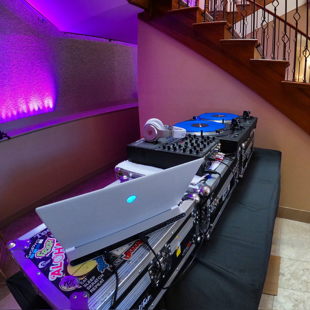 DjSWOOSHnj's tweet photo. Thank You @Alienware for Making My x14 Limited Edition / 1.5lbs Lighter and Still a High End i7 🎶🎵 with 32Gigs Of Ram.. 👋🏾👽👋🏾
@EddyGoyanes @MrTheodore @AW_RayRay @PcPhilanthropy
#djswooshnj #djswooshapproved #djswooshgopro #djtools
#Alienware #dell #corporatedj #Alienwarex14 https://t.co/ZE3L8o3hgh