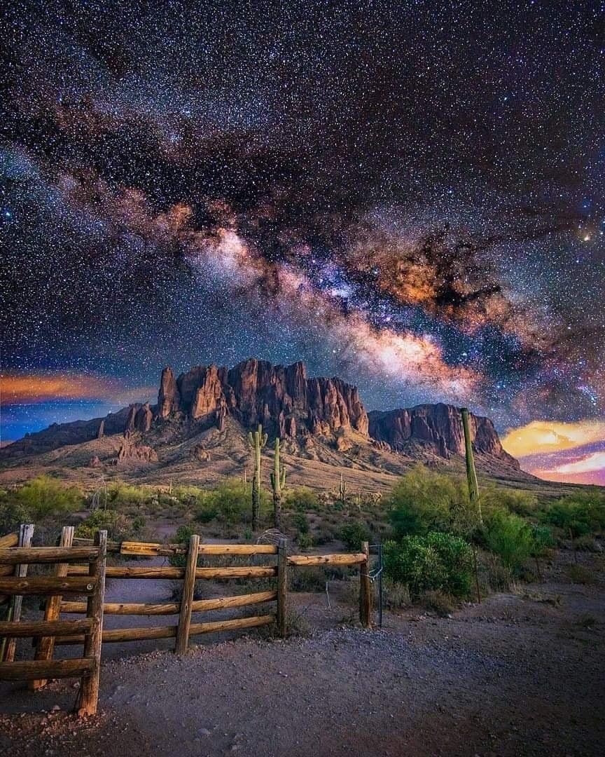 Milky Way over Superstition Mountains Arizona Photo cred @ qdmo412az