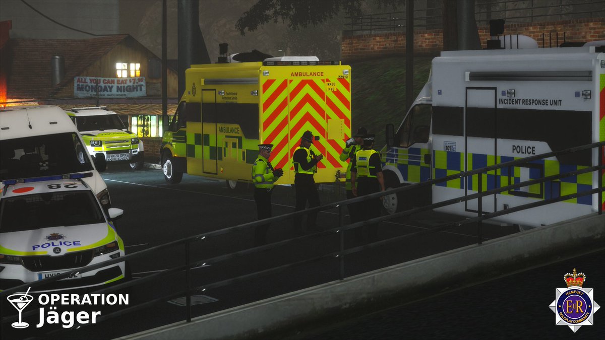 Hampset_Sam's tweet photo. Tonight officers from Hampset and colleagues from the South Central Ambulance Service took part in #OpJager in partnership with the local council.

Officers have issued multiple Dispersal Orders, ordered taxi's and provided basic first aid to lots of people tonight!

Good work! https://t.co/lhOlYuKrDD