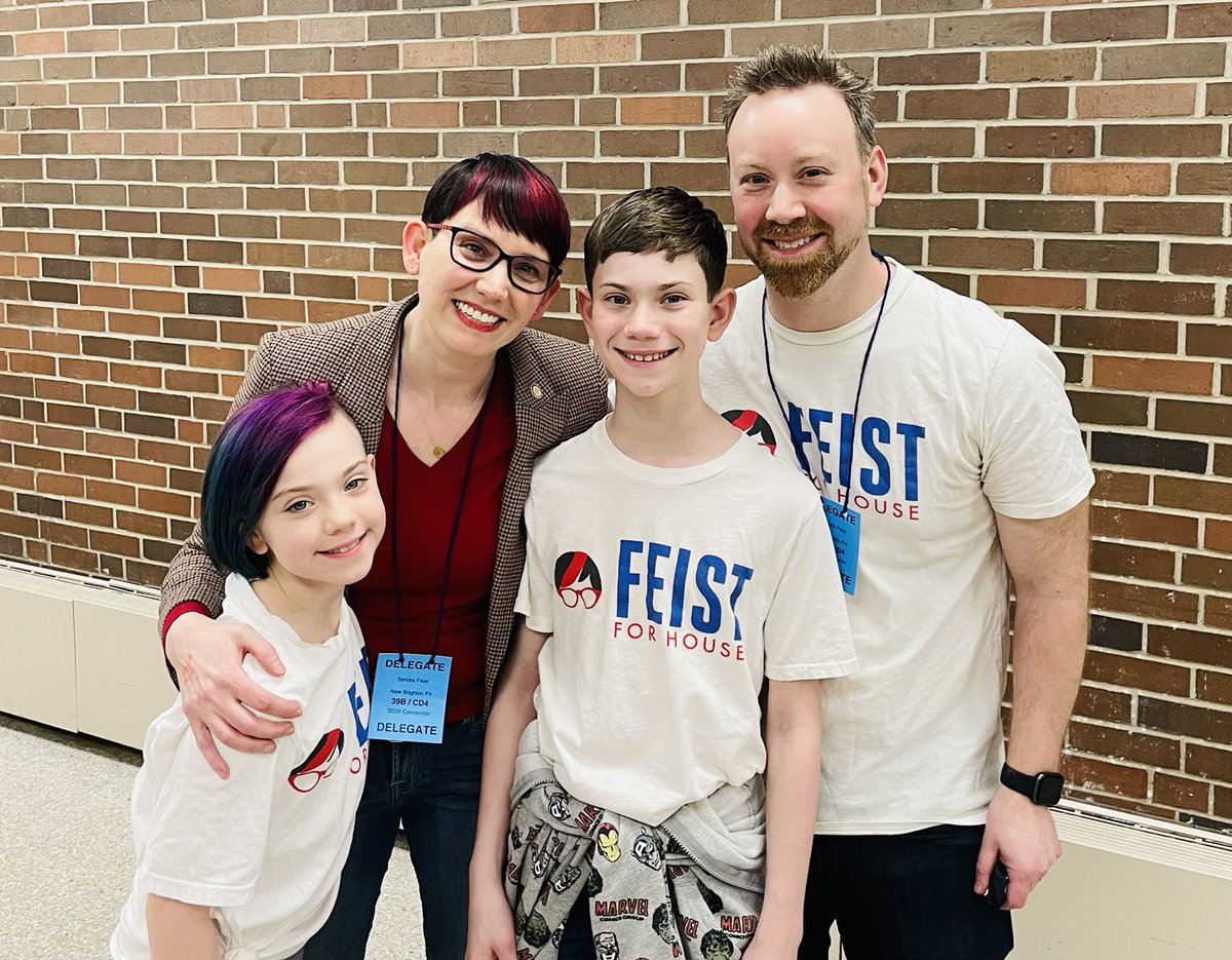 Thank you, delegates in 39B. I’m proud to be your ⁦<a href="/MinnesotaDFL/">Minnesota DFL</a>⁩ endorsed candidate!