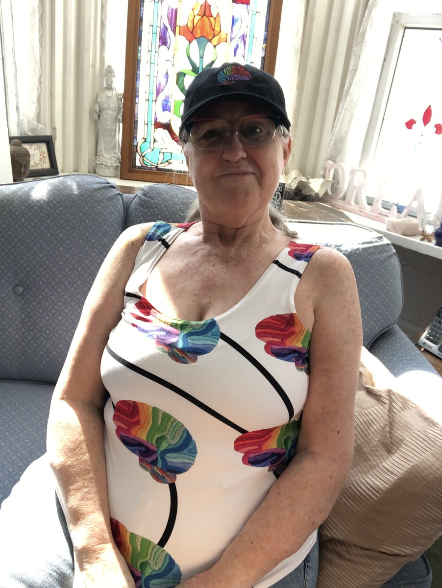 LauraBundesen's tweet photo. I'm making my designs available on all sorts of items:  hats and clothes, water bottles and mugs - now via @Printful. 

Want something special? Just get in touch and I'll see if I can make it happen. You can find these things here: https://t.co/nJKsBsQTBn https://t.co/JmQ5eSHzbD