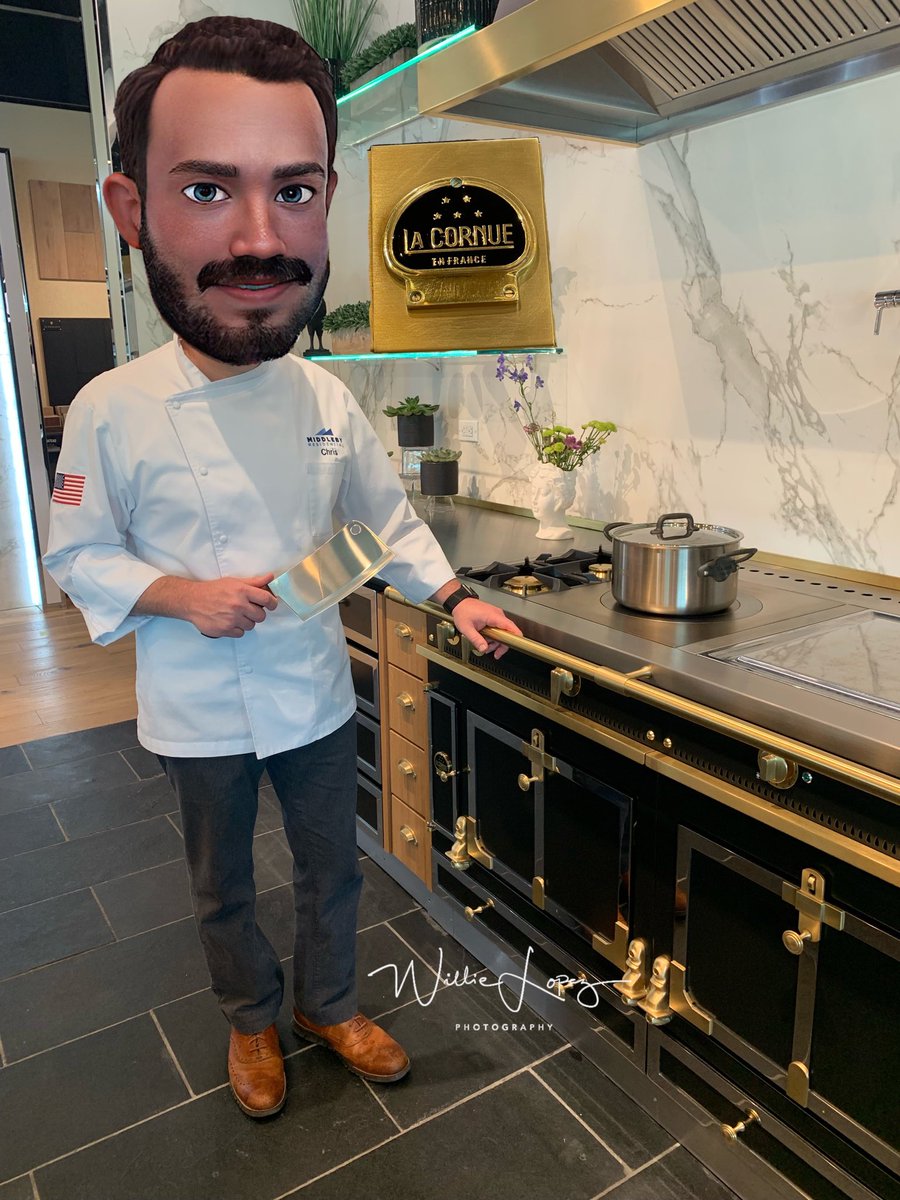 wlop9's tweet photo. Thank you Chez Chris Fersch and your amazing team for putting on a show for us at Middleby Residential. We had a blast! ##chefchris_middlebydallas#viking#lacornuedefrance#cooking 
#willopez9 https://t.co/eS4U0KhCX4