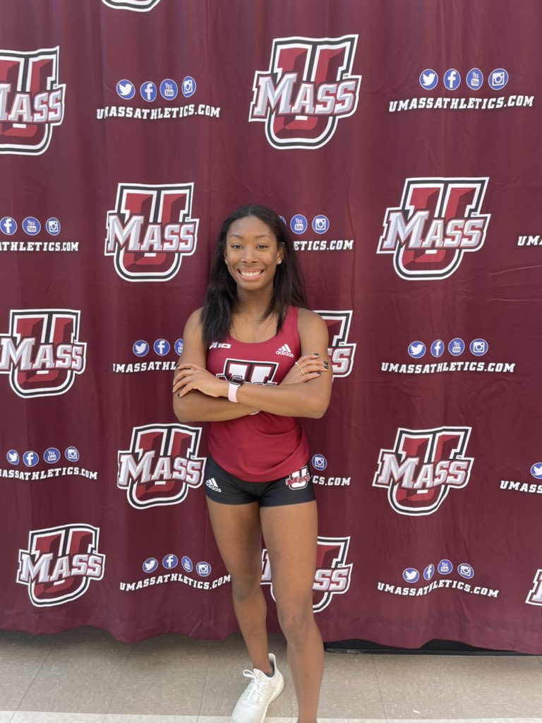 Had a great time at junior day with @UmassAthletics touring the facilities and watching practice. Thank you Coach Jackson for inviting me!! #uncommitted <a href="/HawkNationAD/">Peter Boucher</a> <a href="/ScarletHawksTF/">Scarlet Hawks T&F</a> <a href="/MetroWestSports/">Daily News Sports</a>